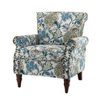 Fauteuil en bois traditionnel Araceli, rembourré à motifs floraux, avec dossier à oreilles et garniture cloutée | ART OF LIVING DESIGNS