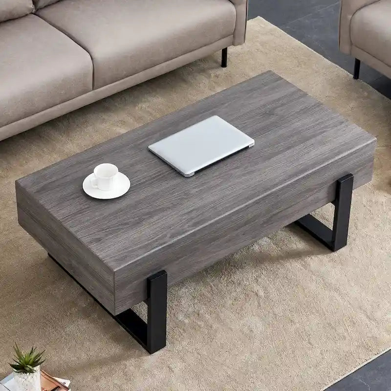 Une table basse en MDF de couleur gris rustique avec des pieds en métal noir – Un espace élégant aux tons de bois naturel